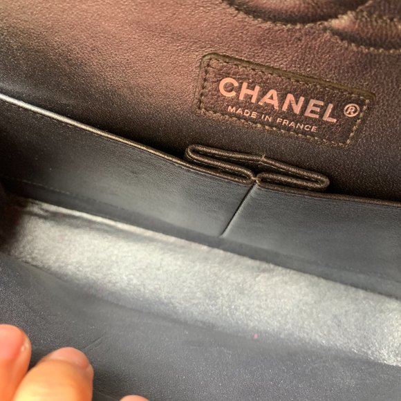 Chanel medium classic caviar bag pearly charcoal - Picture 10 of 13